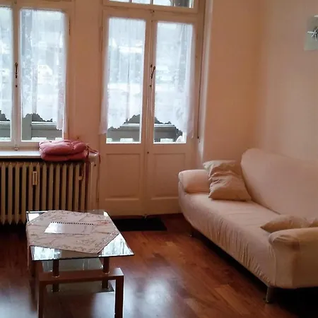 Apartmán In Einem Historischen Gebaeude Mit Balkon Und Blick Auf Mosel Zell an der Mosel